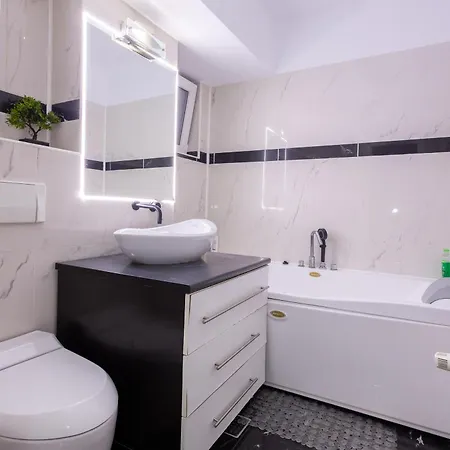 Walter With Self Check-in