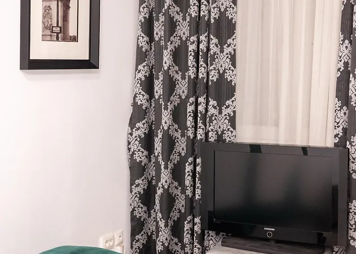 Walter With Self Check-in Бухарест